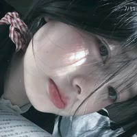 小羊不吃草（可露丽）